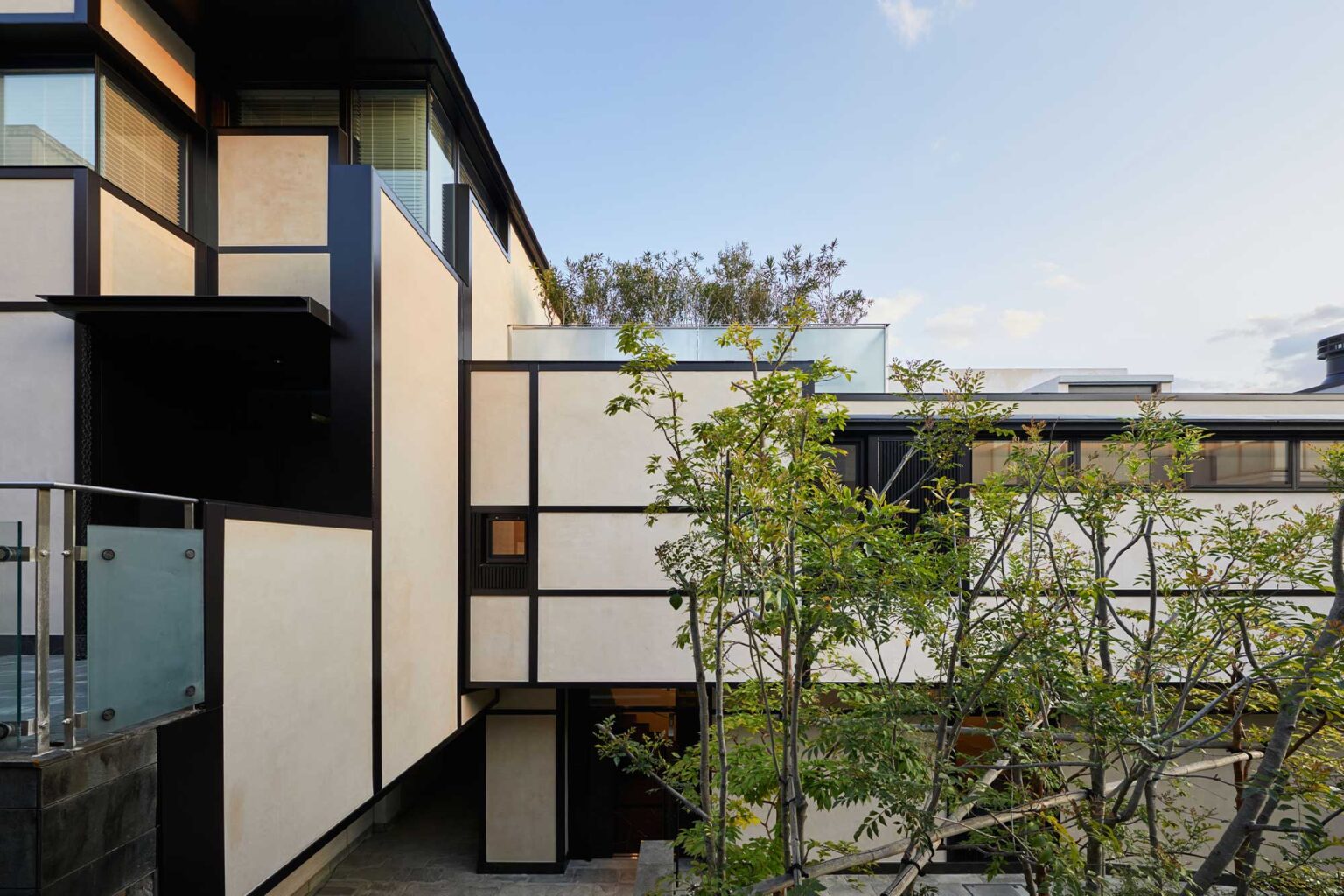 Hiroo Estates: Luxury Japanese Real Estate